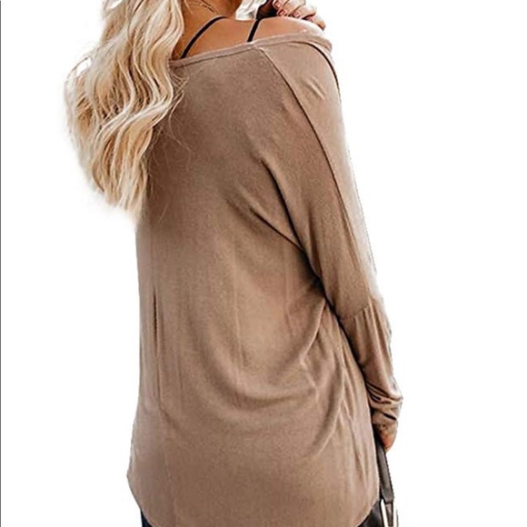 Deep v neck long sleeve top - Picture 2 of 3